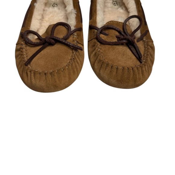 New Ugg Dakota Slip On Brown Suede Sheepskin Shearling Sherpa Loafers Size 8 - Picture 3 of 11